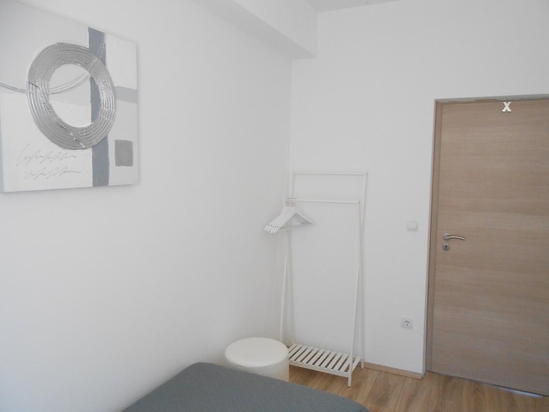 A-13859-b - Alloggi privati - Appartamenti con parcheggio Okrug Gornji, Bua - Čiovo