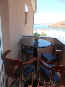 Apartments with parking space Okrug Gornji, Čiovo - 13859