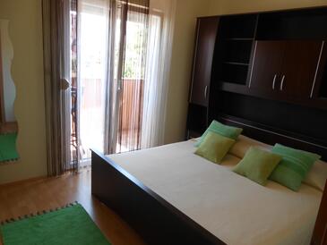 Apartments with parking space Okrug Gornji, Čiovo - 13859