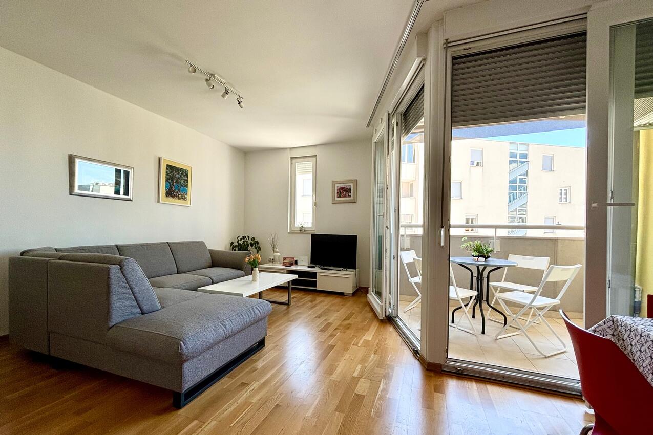 Jednosobni apartman Makarska (A-13871-a)