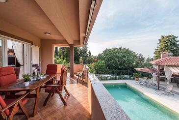 Tweekamerappartement Sutomiscica, Ugljan (A-13872-b(