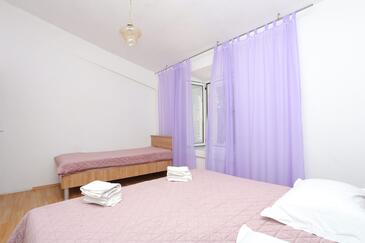 Apartamento com varanda Baška Voda, Dalmácia Central