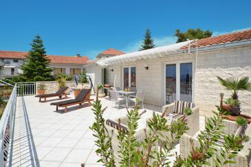 Apartments with parking space Okrug Gornji, Čiovo - 13891