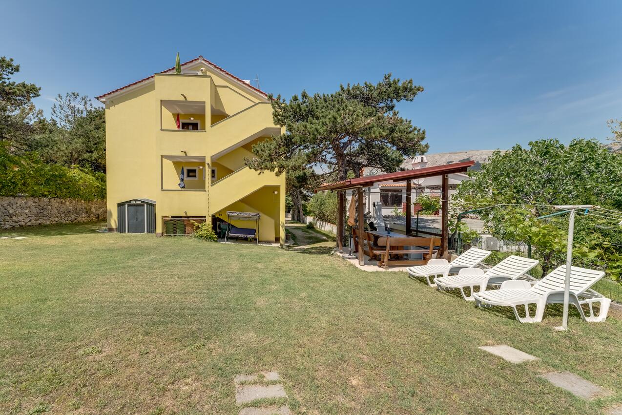 Apartmani s parkingom Baška, Krk - 13907