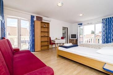 Apartments Cavtat, South Dalmatia