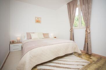 Ferienhaus mit Parkplatz Podstrana, Split - 13946