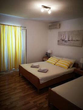 Ferienwohnungen am Meer Zubovici, Pag - 13966