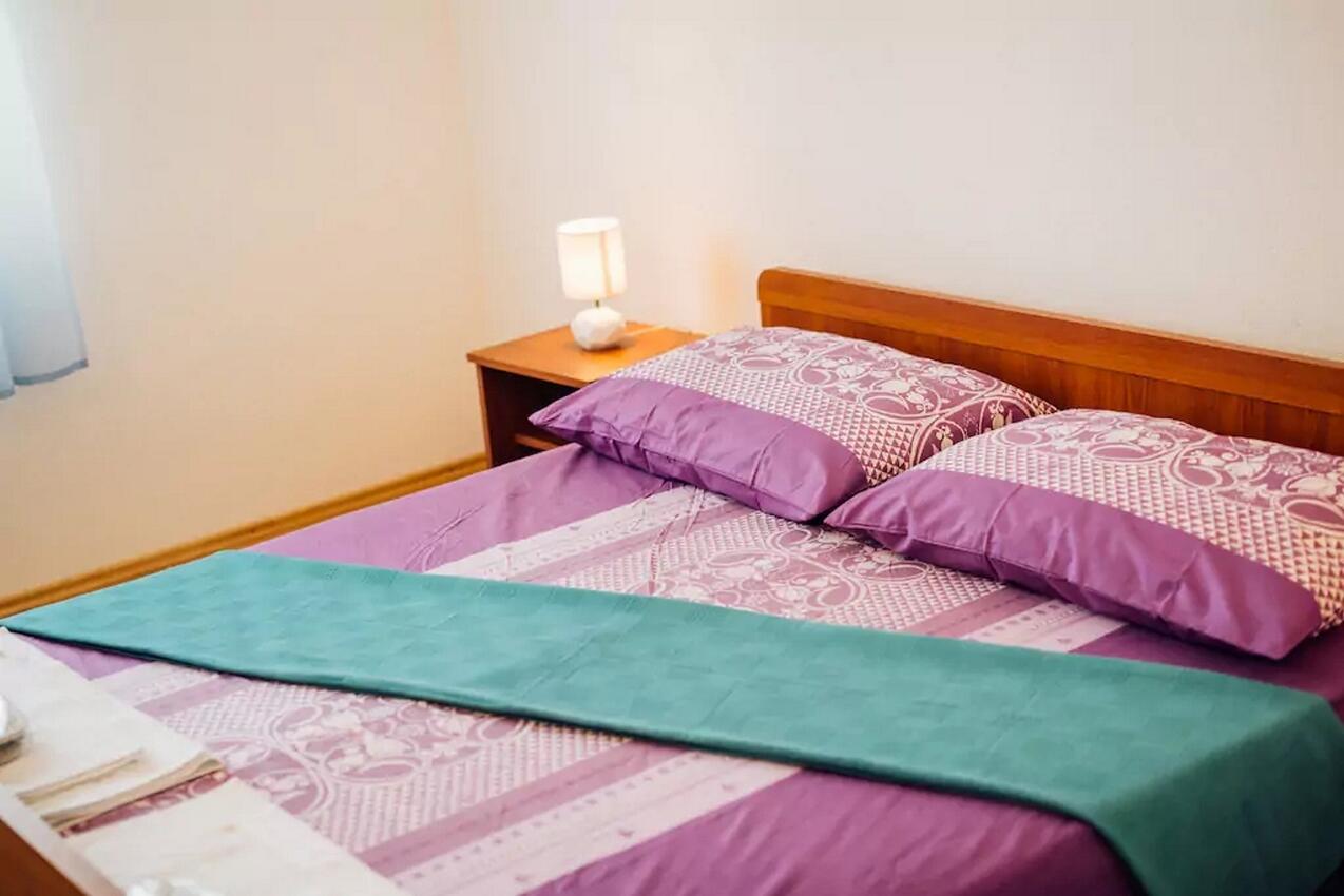 A-13969-a - Privatunterkunft - Ferienwohnungen mit Parkplatz Solin, Split