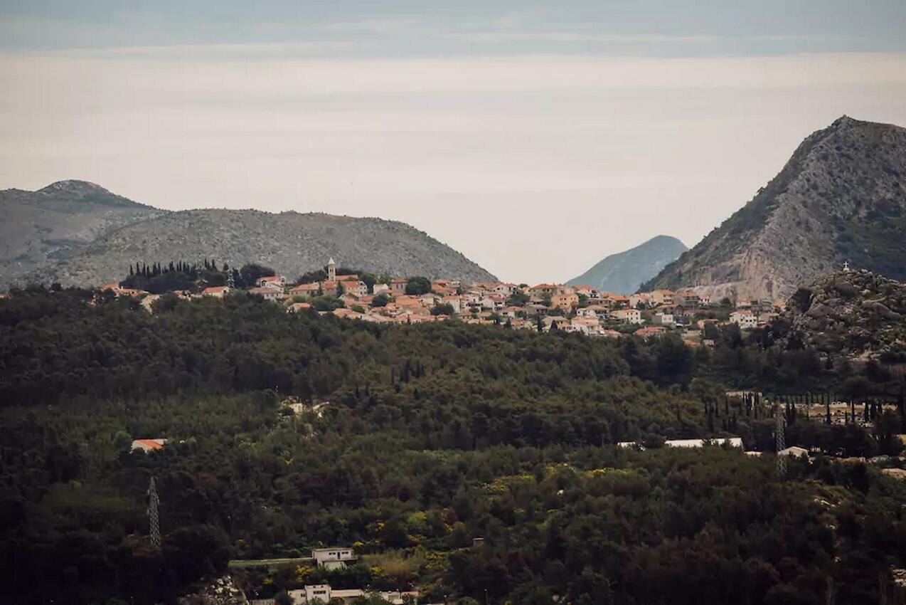 A-13969-a - Privatunterkunft - Ferienwohnungen mit Parkplatz Solin, Split
