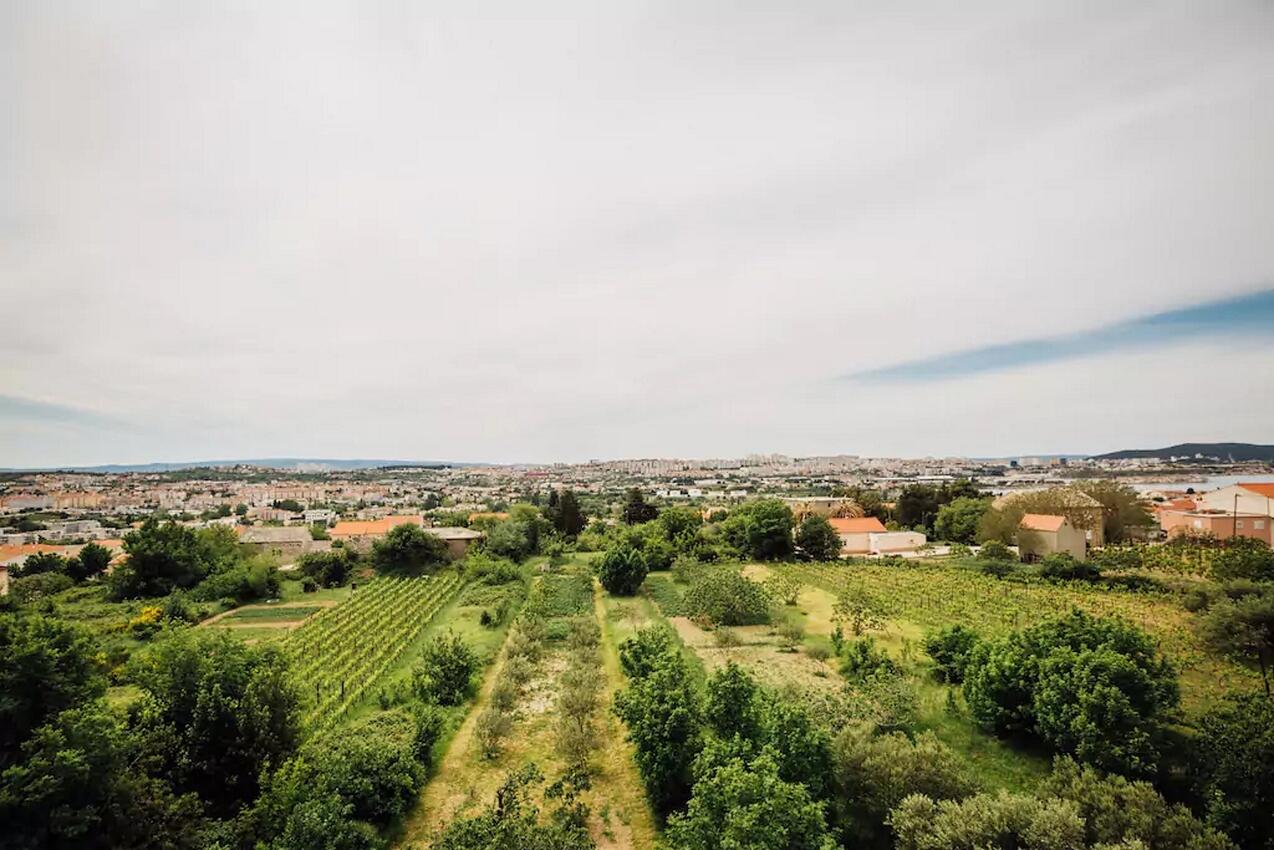 A-13969-a - Privatunterkunft - Ferienwohnungen mit Parkplatz Solin, Split