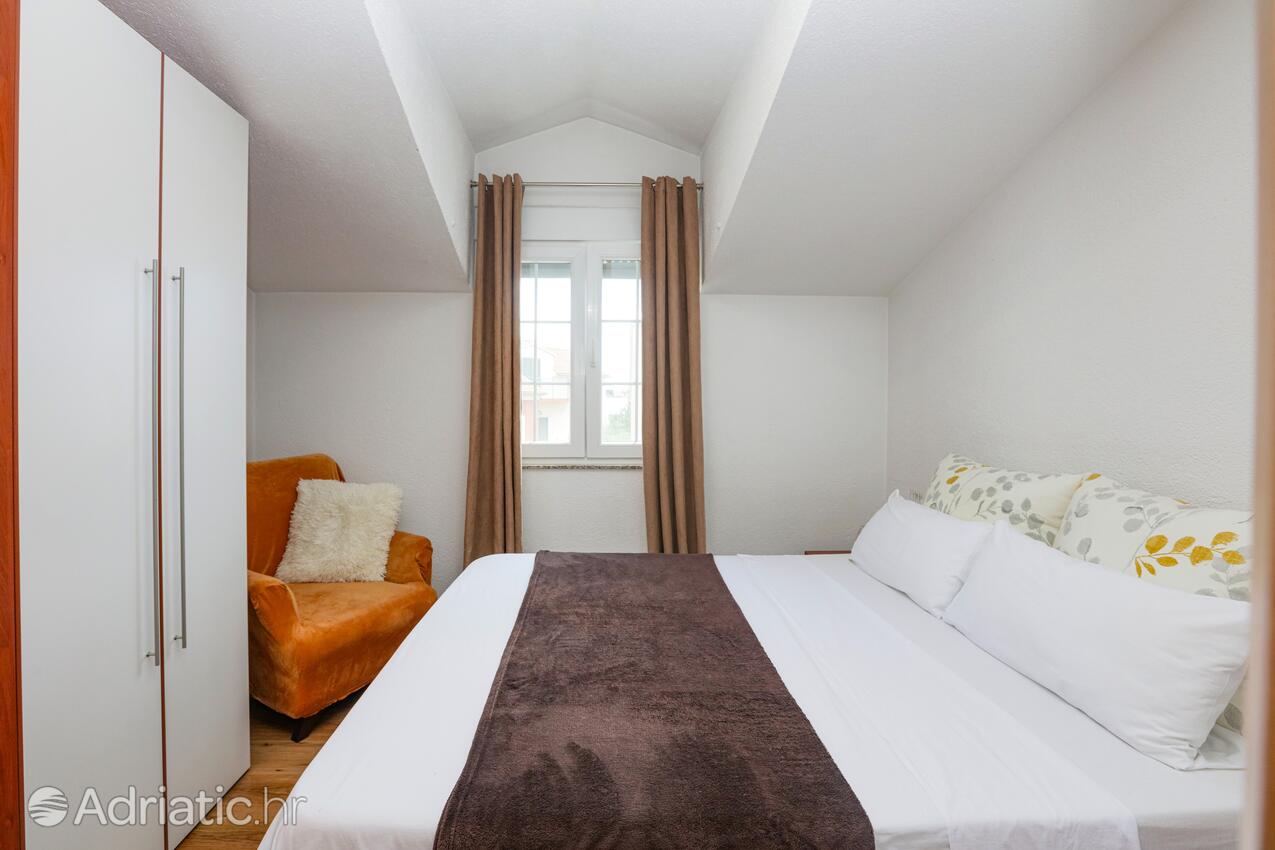 Appartementen met parkeerplaats Vodice - 13973