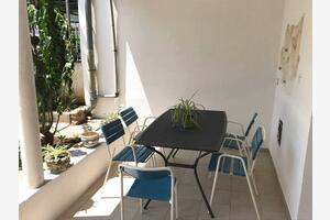 Appartamento di due stanze Slosella - Pirovac Appartamento di due stanze Slosella - Pirovac, Sebenico - Šibenik (A-13977-a)