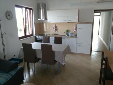 Ferienwohnungen mit Parkplatz Zadar - Diklo, Zadar - 13982