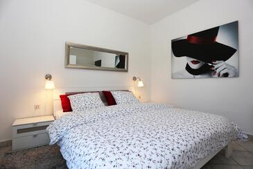 Apartmani uz more Novigrad - 14028