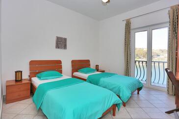 Apartmani uz more Novigrad - 14028