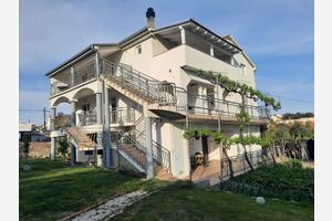 Apartamenty z parkingiem Pakostane, Biograd - 14054