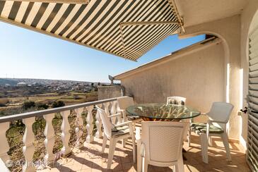 Apartamente cu parcare Lopar, Rab - 14070