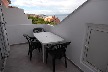 Apartments and rooms with a swimming pool Kali, Ugljan - 14083