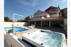 Apartmani i sobe s bazenom Kali, Ugljan - 14083