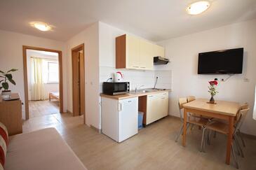 Appartements avec parking Stinjan, Pula - 14106