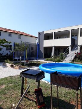 Appartements avec parking Stinjan, Pula - 14106