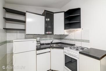 Apartmaji s parkingom Kavran, Marčana - 14109