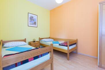 Apartments with parking space Punat, Krk - 14111