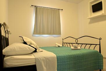 Апартаменты с парковкой Подстрана - Podstrana, Сплит - Split - 14112