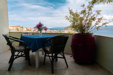 Rodinné apartmány s bazénem Kali, Ugljan - 14116