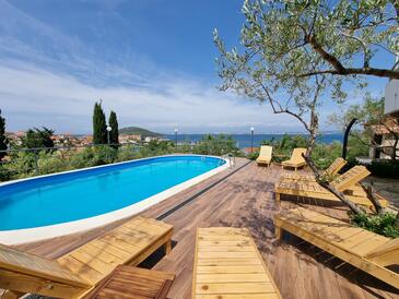 Apartmaji ob morju z bazenom Kali, Ugljan - 14116 Adriatic.hr