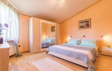 Familiehus med basseng Loborika, Pula - 14132