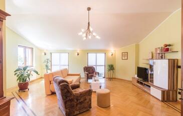 Familiehus med basseng Loborika, Pula - 14132