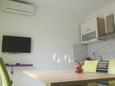 Punat, Jídelna v ubytování typu apartment, s klimatizací a WiFi.