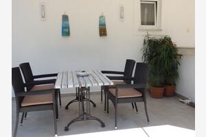 Three bedroom apartment Supetarska Draga - Donja Three bedroom apartment Supetarska Draga - Donja, Rab (A-14152-a)
