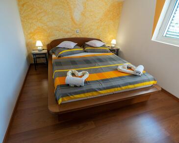 Apartments with parking space Supetarska Draga - Donja, Rab - 14152