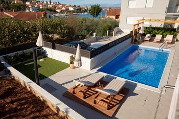 Lejligheder med pool Preko, Ugljan - 14163