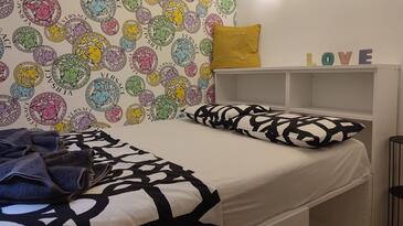 Apartmani s bazenom pogodni za obitelji s djecom Lovran, Opatija - 14178