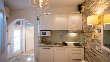 Rodinné apartmány s bazénem Lovran, Opatija - 14178