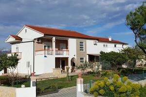 Апартаменти з паркуванням Врсі - Vrsi, Задар - Zadar - 14211