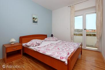 Apartments by the sea Barbat, Rab - 14247