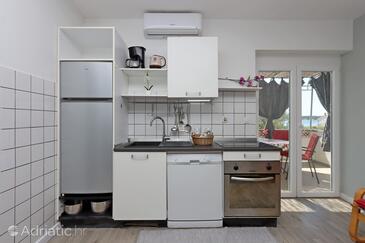 Apartments by the sea Barbat, Rab - 14247