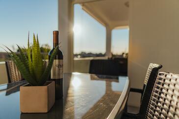 Rodinné apartmány s bazénem Vrsi - Mulo, Zadar - 14250