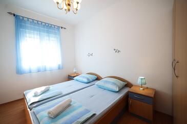 Ferienwohnungen am Meer Bibinje, Zadar - 14280