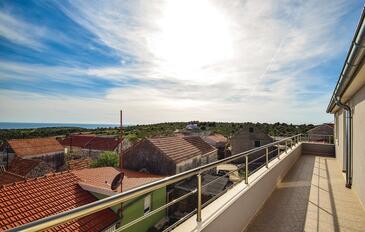 Ház családok részére medencével Dvornica, Rogoznica - 14300