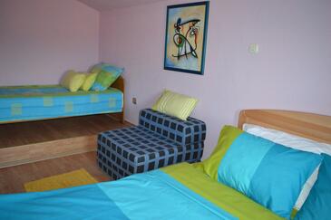 Family-friendly apartments with swimming pool Cove Ljubljeva, Trogir - 14314