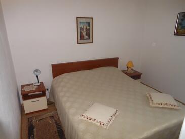 Ferienwohnungen am Meer Sevid, Trogir - 14337