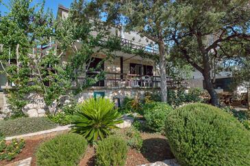 Apartmanok a tenger mellett Öböl Pokrivenik, Hvar - 14345