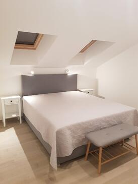 Ferienwohnungen mit Parkplatz Sveti Filip i Jakov, Biograd - 14353