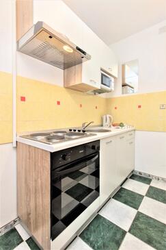 Apartmaji ob morju Vodice - 14372