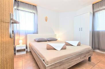 Appartamenti accanto al mare Vodizze - Vodice - 14380